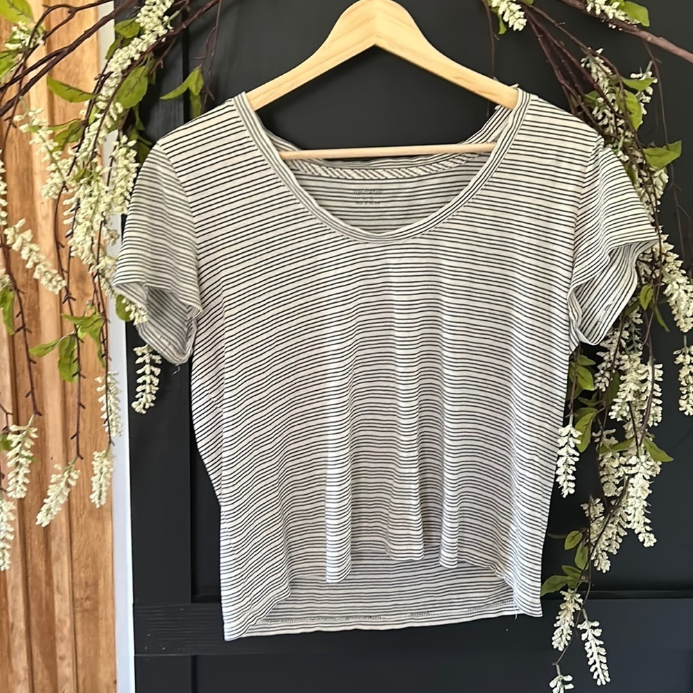 Madewell Cropped Striped High low Top. Size S - Picture 3 of 8